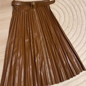 Zara faux leather pleated skirt.